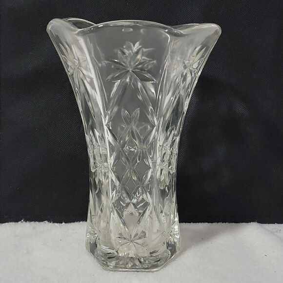 Class vase  - Picture 1 of 3